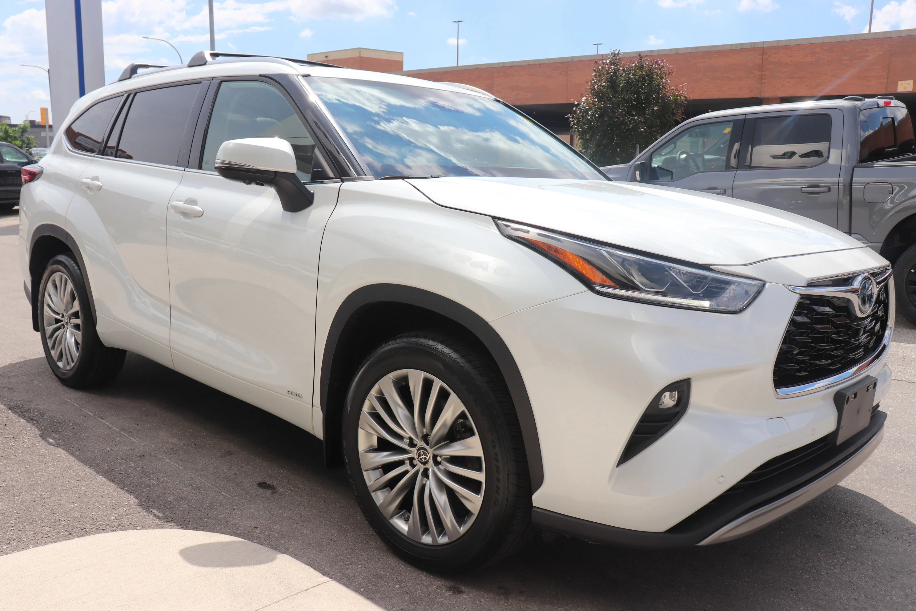 Used 2023 Blueprint Toyota Hybrid Limited image 5