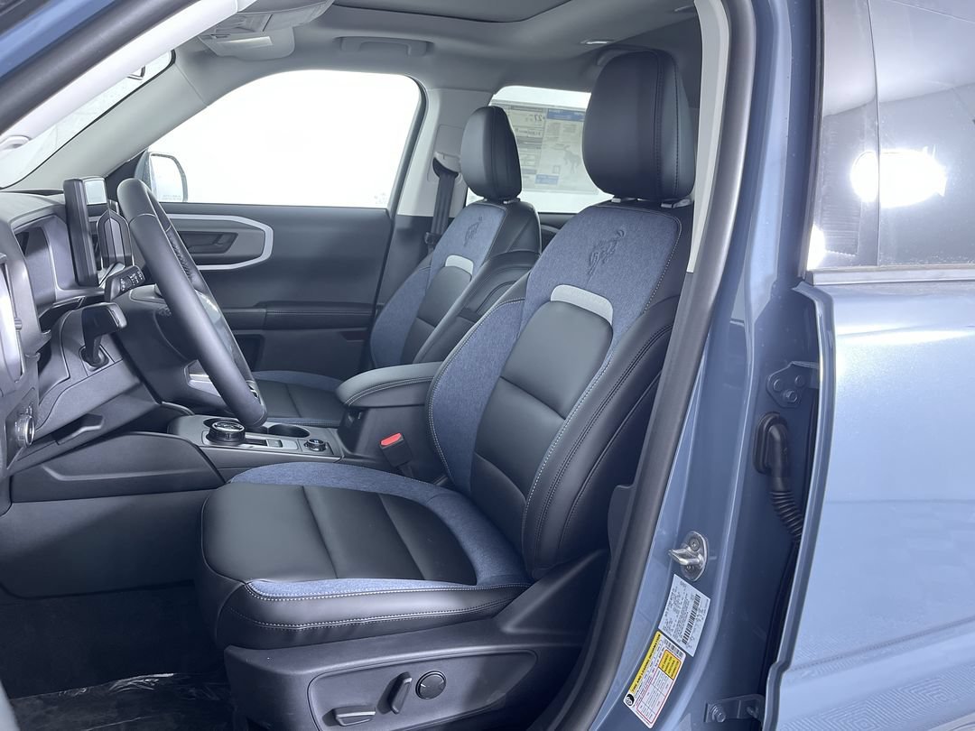 Used 2026 Azure Gray Metallic Ford Outer Banks image 15