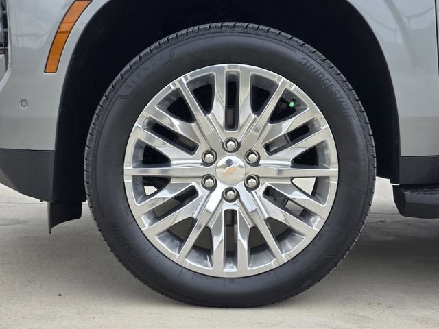 2025 Chevrolet Suburban High Country - Photo 8