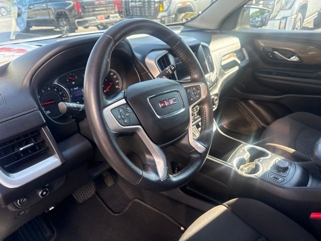 Used 2021 Silver GMC SLE image 11