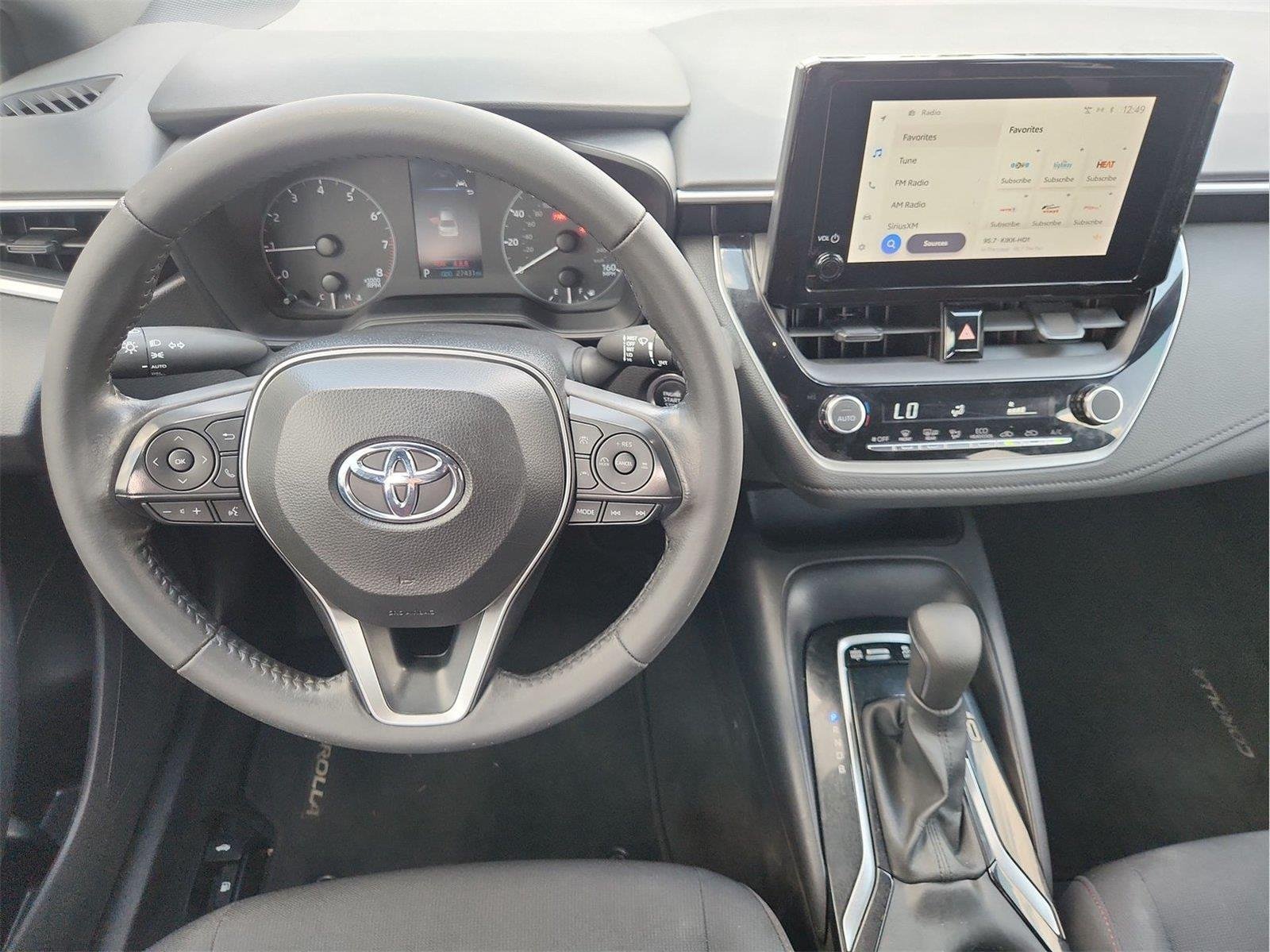 2024 Toyota Corolla SE White at Robbins Nissan