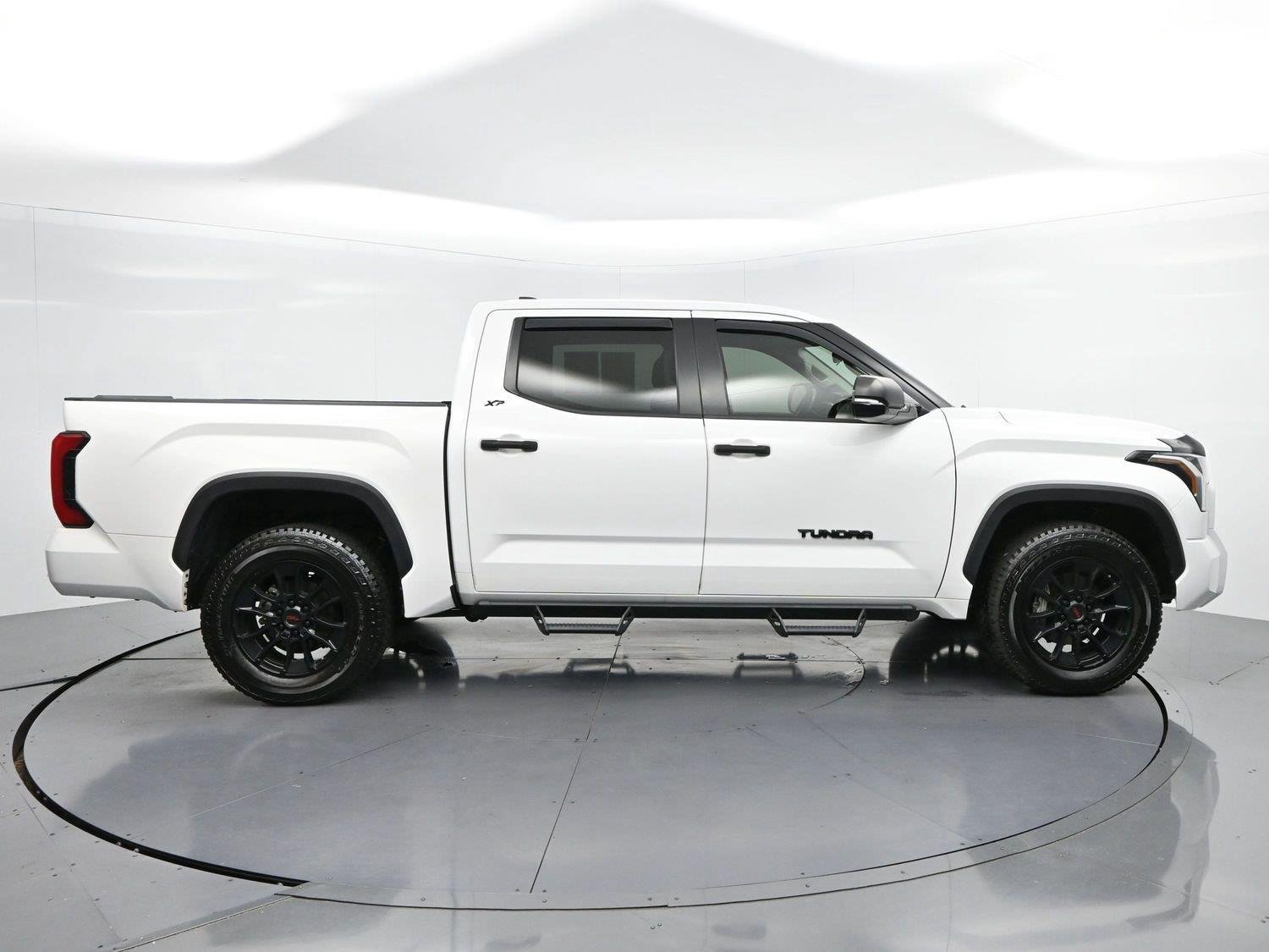 Used 2024 White Toyota SR5 image 8