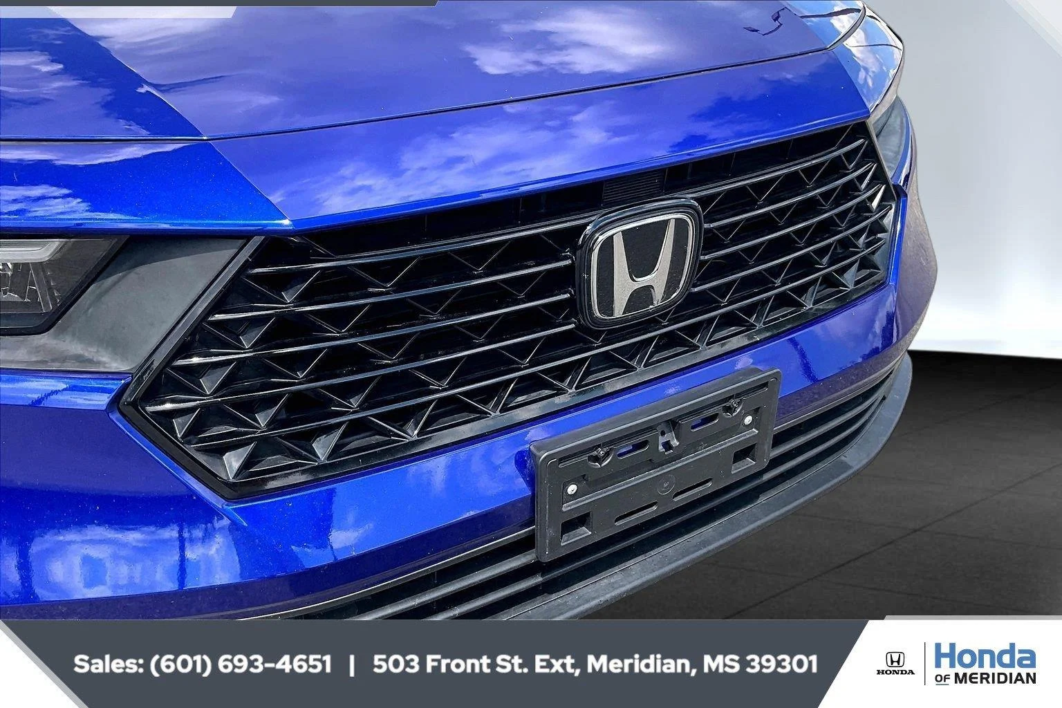 Used 2023 Still Night Pearl Honda Sport image 21