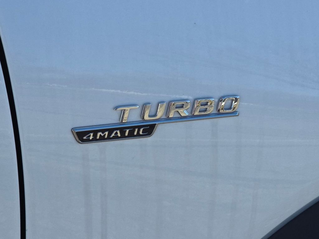 2025 Mercedes-Benz GLB GLB35 AMG - Photo 43