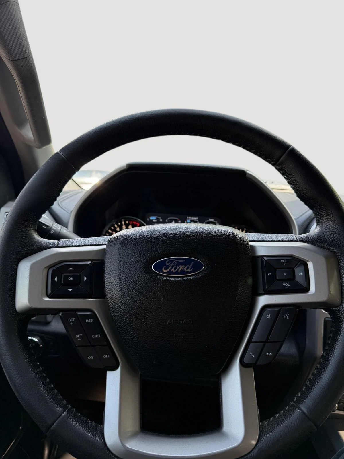 Used 2016 Blue Jeans Metallic Ford Platinum image 11