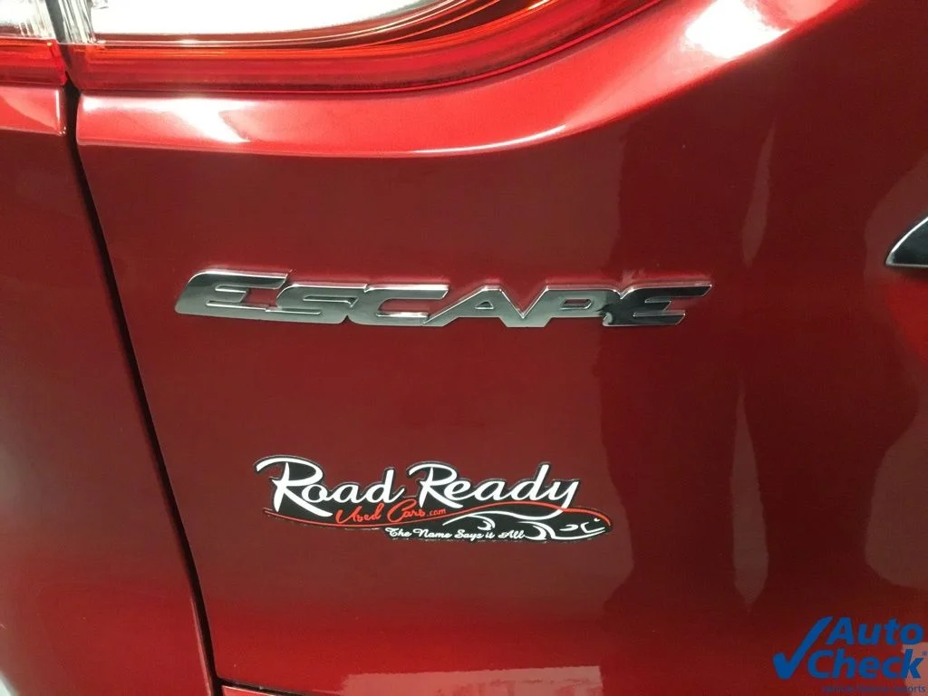 Used 2014 Red Ford Titanium image 14