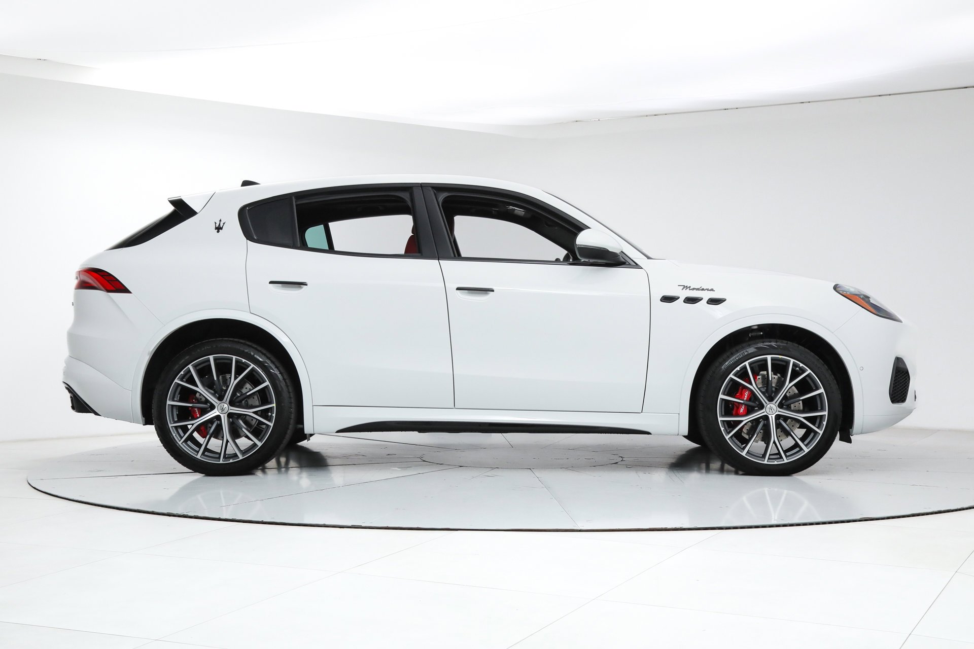 New 2026 White Maserati Modena image 6