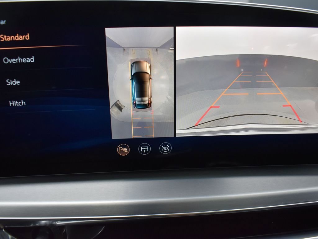 2024 CADILLAC LYRIQ - Image 19