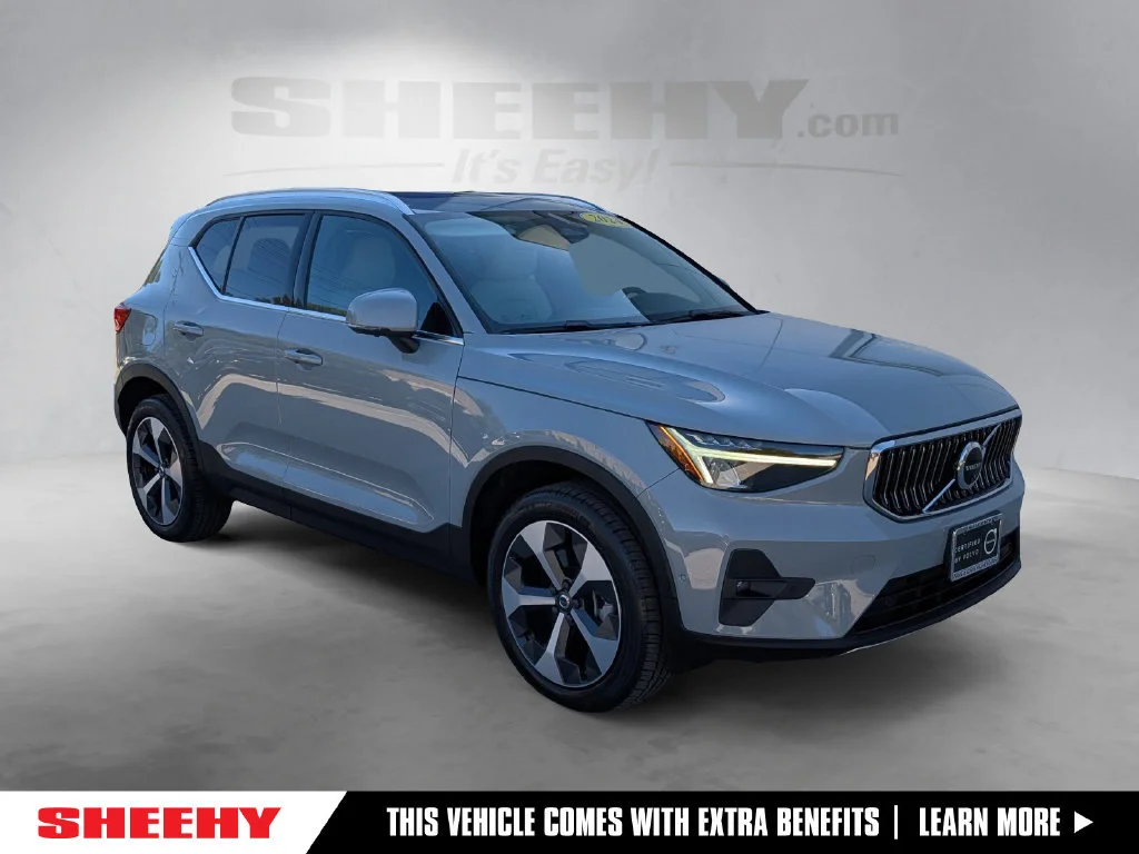 2024 Volvo XC40 Plus