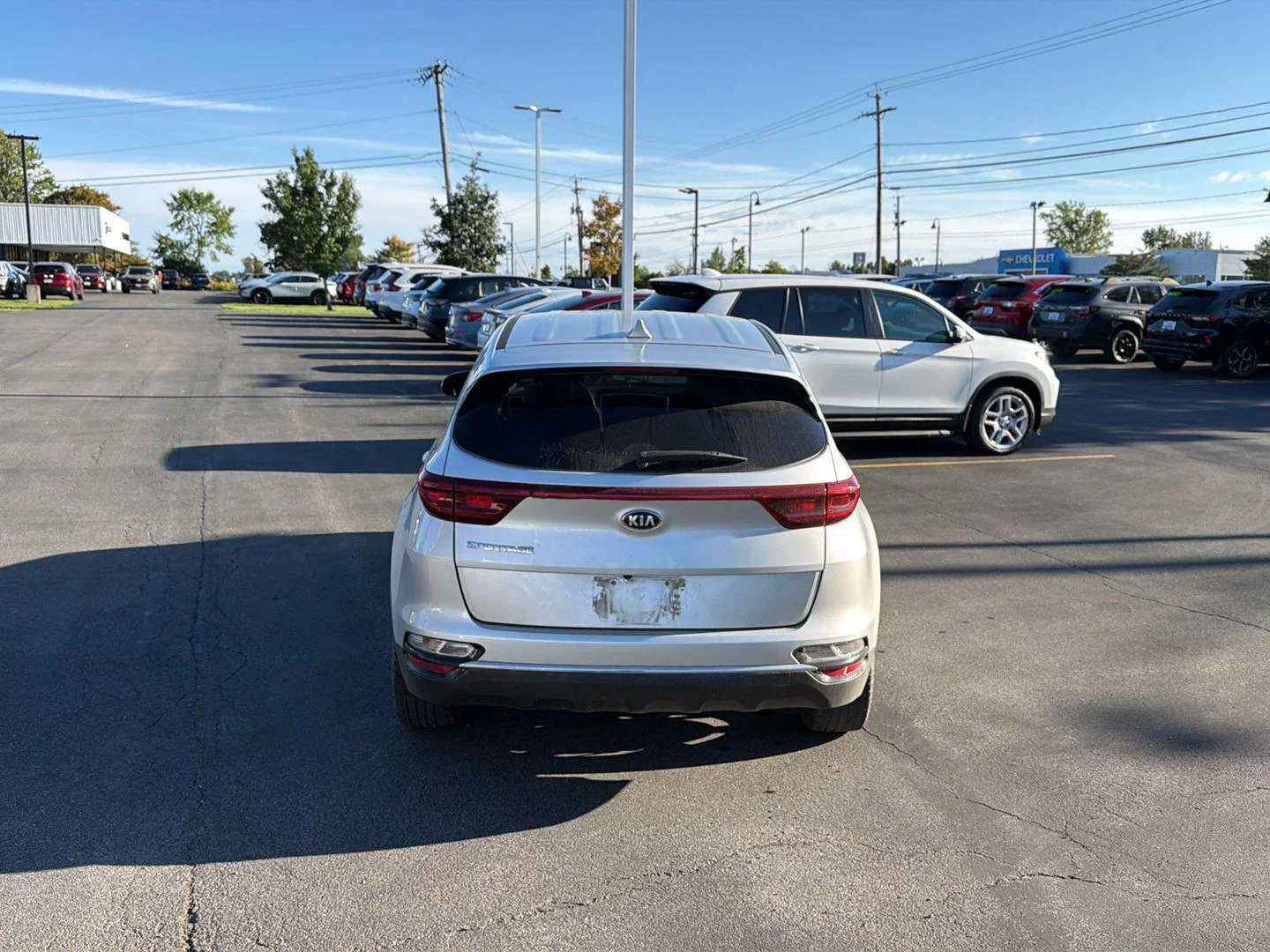 Used 2021 Sparkling Silver Kia LX image 6