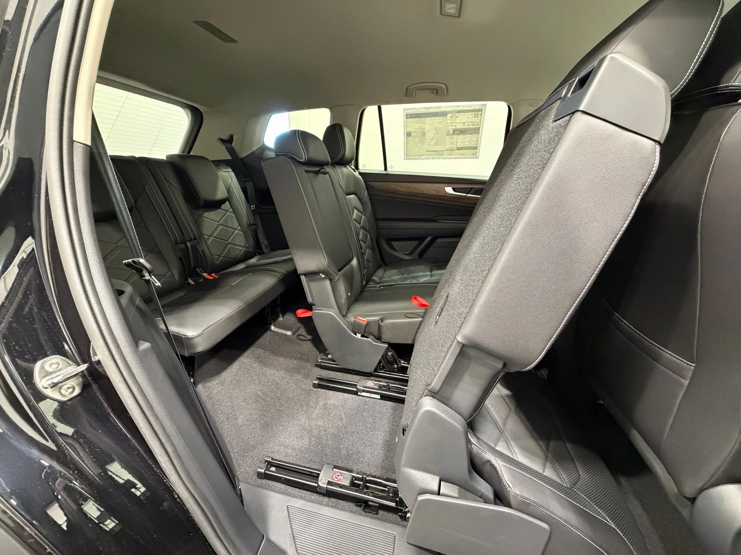New 2026 Black Volkswagen 2.0T SE image 29