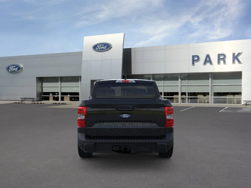 New 2026 Shadow Black Ford XLT image 5