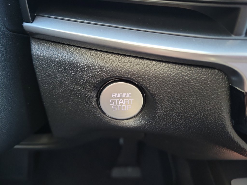 New 2026 Wolf Gray Kia S image 31