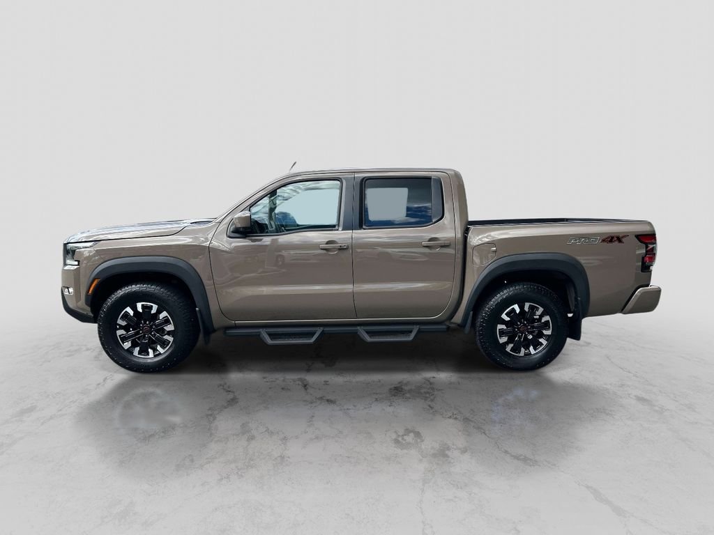 Used 2023  Nissan PRO-4X image 2