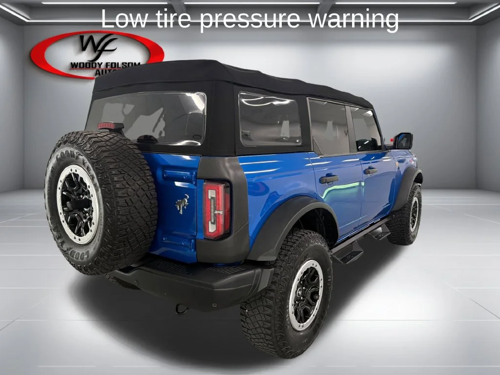 Used 2023 Blue Ford Badlands image 6