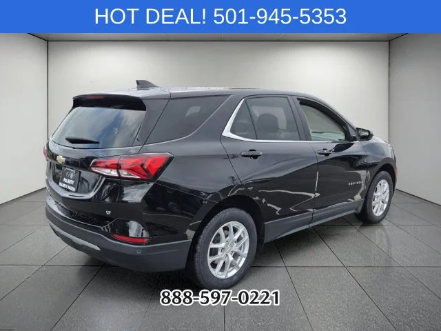 Used 2022 Black Metallic CHEVROLET LT image 5