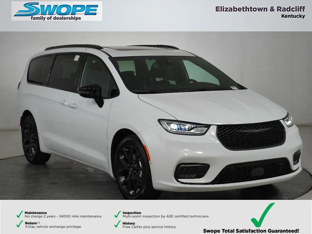 2026 Chrysler Pacifica Limited's photo