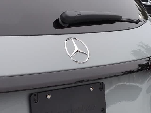 New 2026 MANUFAKTUR Alpine Grey Mercedes-Benz GLC 300 image 11