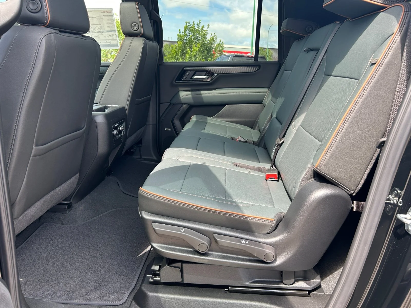 New 2026 Onyx Black GMC AT4 image 20
