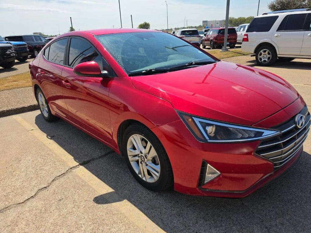 Used 2020 Red Hyundai SEL image 3