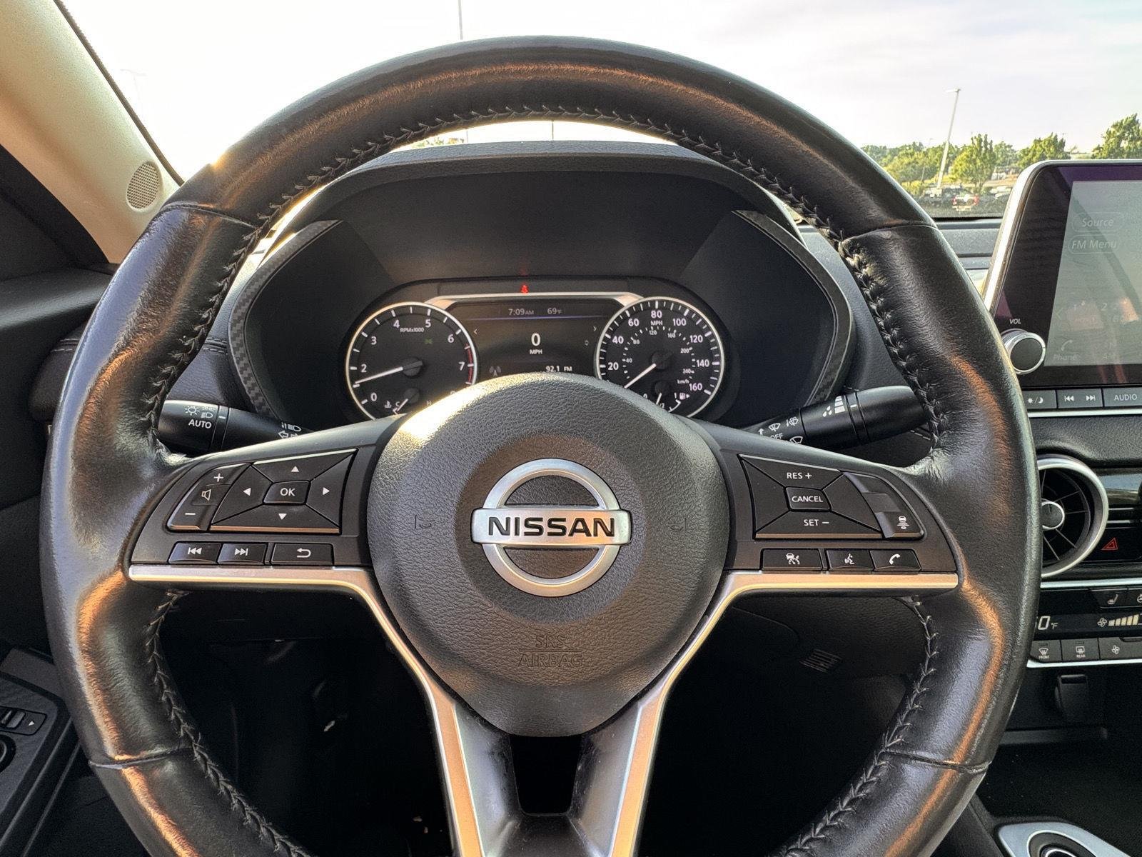 2023 Nissan Sentra SV - Photo 10