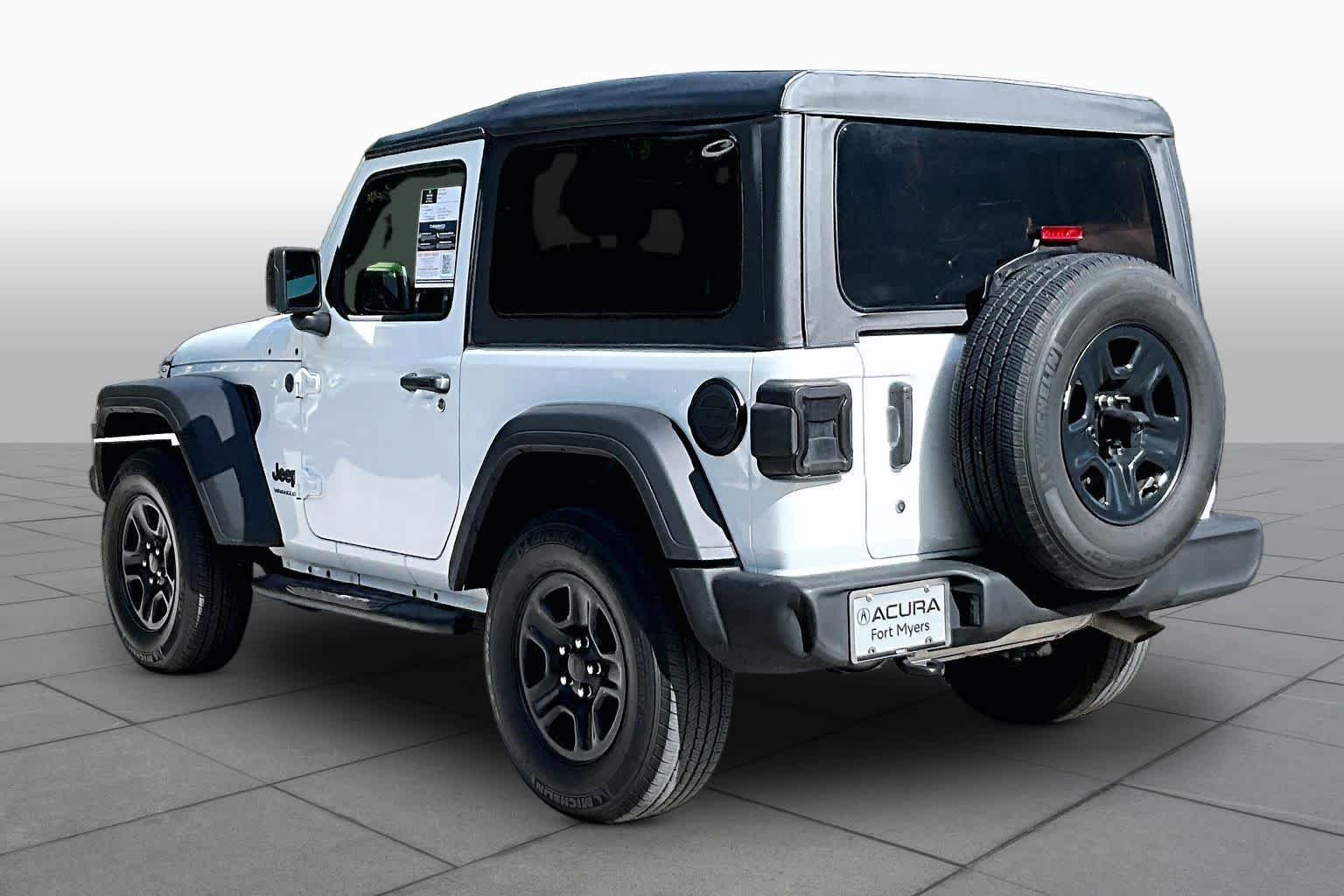 Used 2022 Bright White Clearcoat Jeep Sport image 11