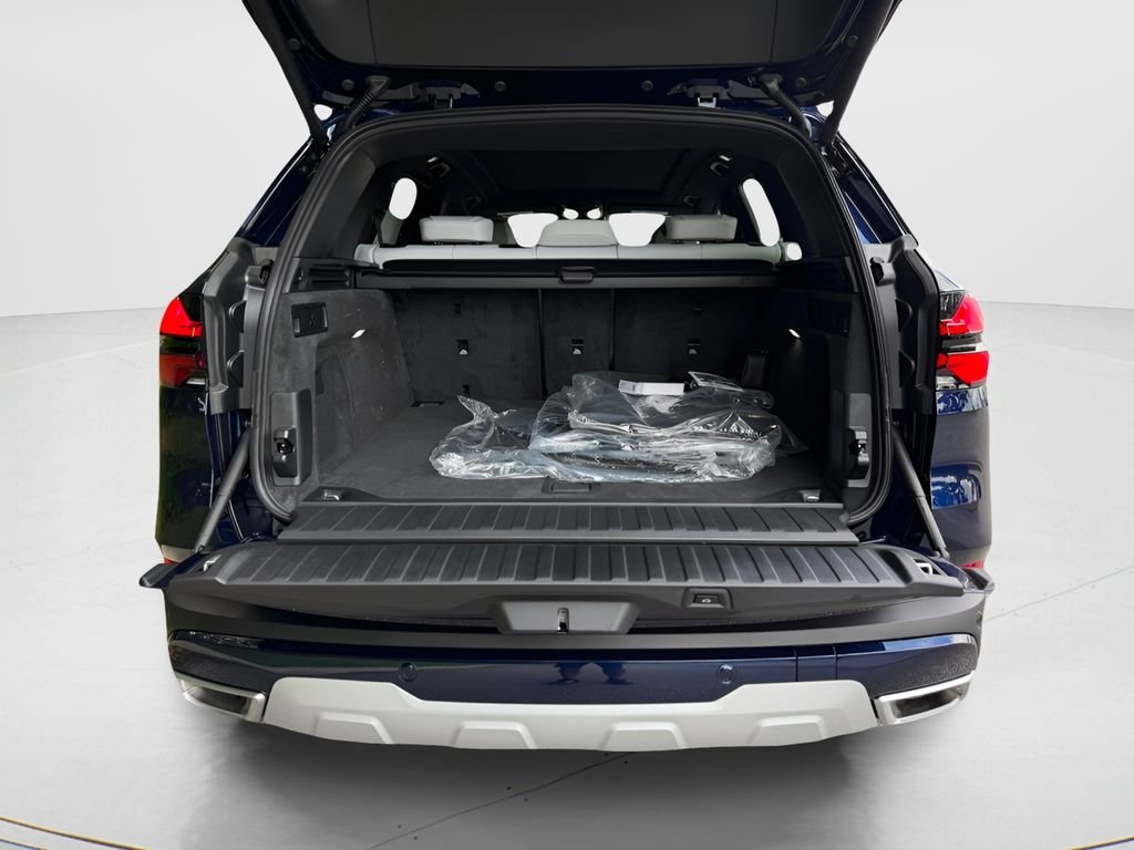 New 2026 Tanzanite Blue II Metallic BMW xDrive40i image 22