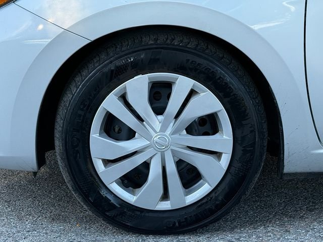 Used 2025 Silver Nissan 1.6 S image 6
