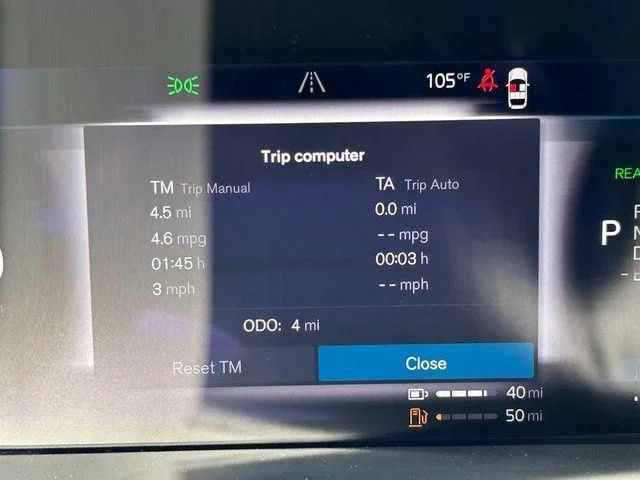 New 2025 White Volvo T8 Ultra image 32