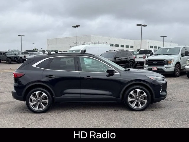 Used 2023 Black Ford Platinum image 6