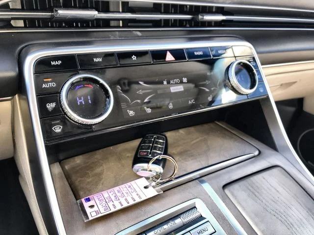 Used 2021 Black Genesis 3.5T image 19