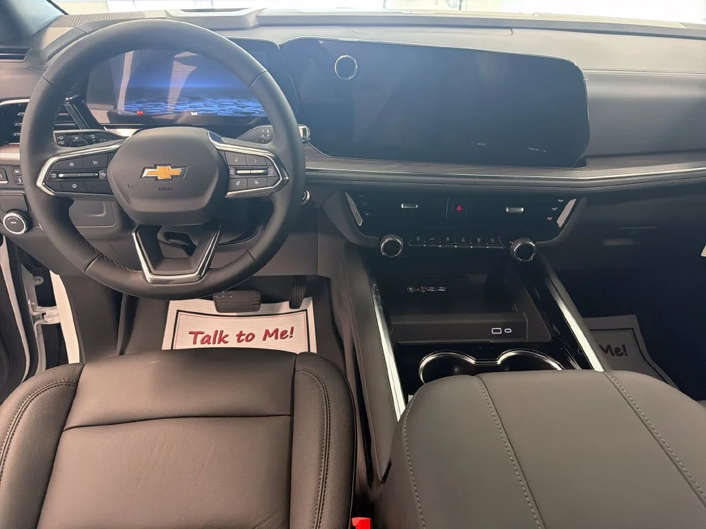 New 2026 Summit White Chevrolet LT image 17