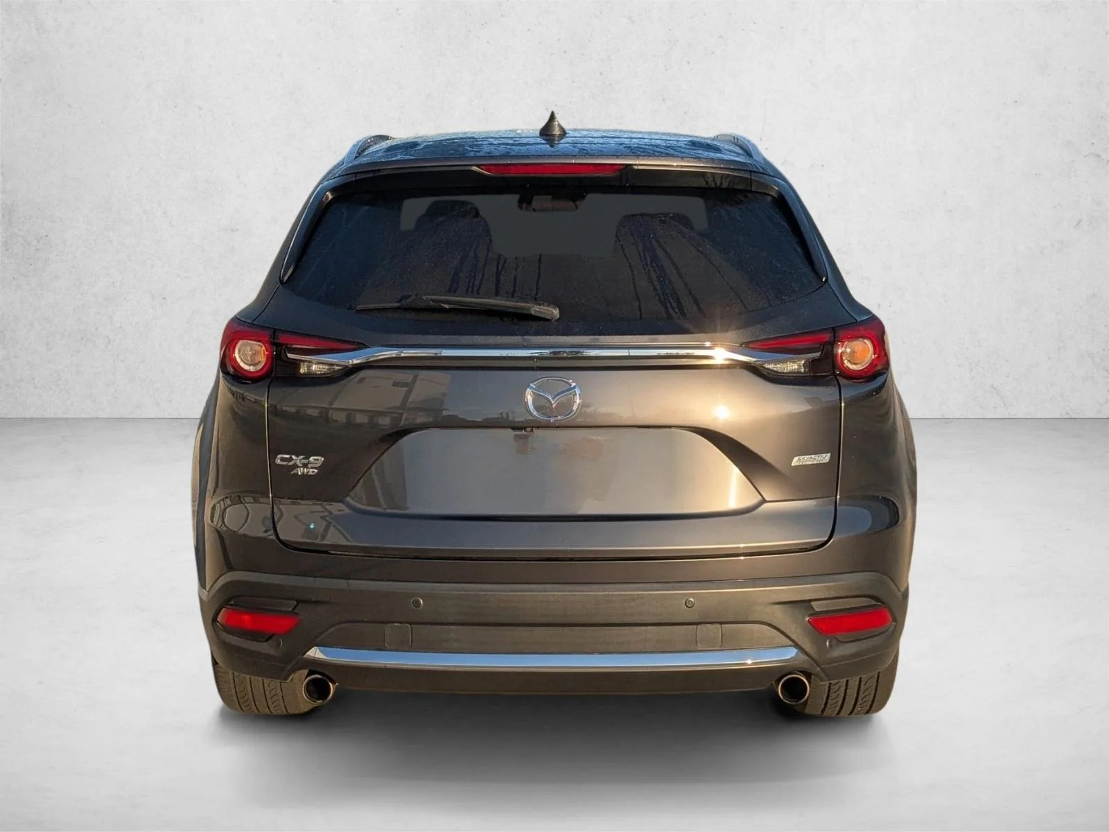 Used 2016 Machine Gray Metallic Mazda Signature image 6