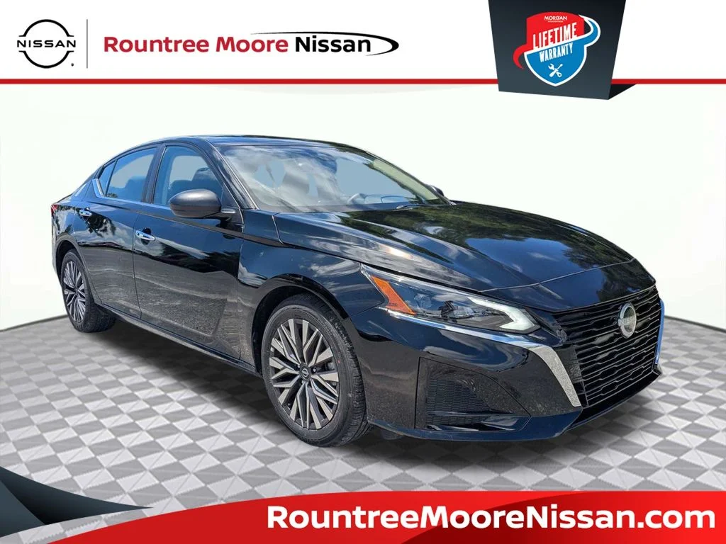 2025 Nissan Altima