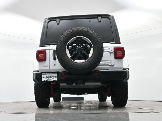 Used 2018 Bright White Clearcoat Jeep Rubicon image 26
