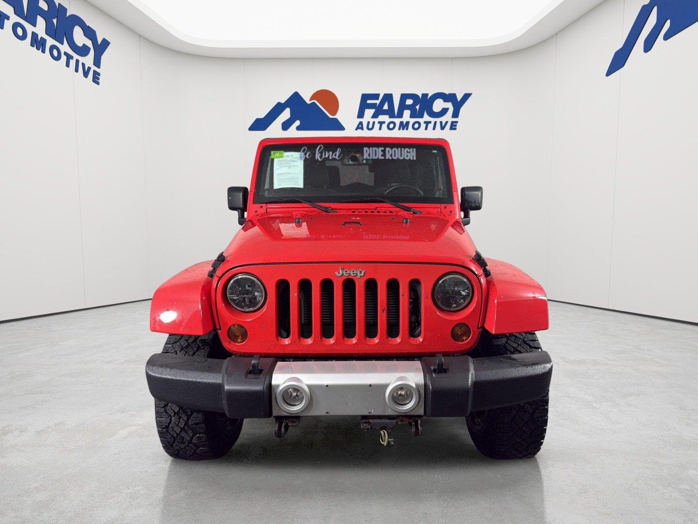 Used 2013 Rock Lobster Jeep Sahara image 3