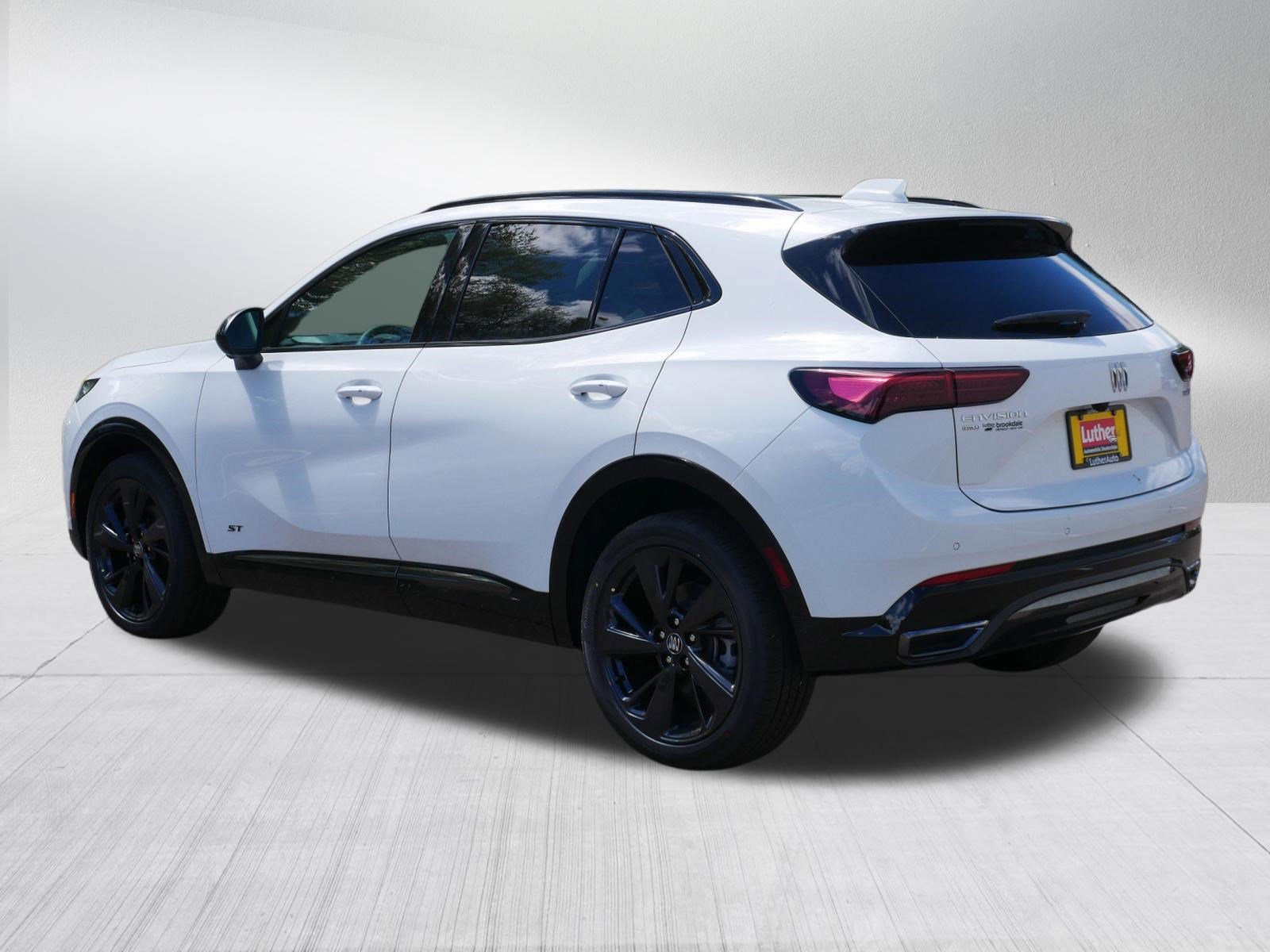 New 2026 Summit White Buick Sport Touring image 2