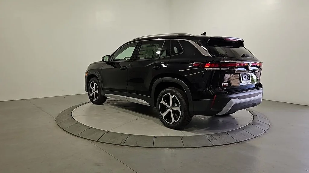New 2026 Black Volkswagen 2.0T SE image 3