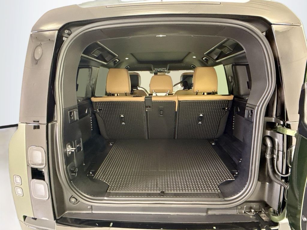 New 2026 Woolstone Green LAND ROVER X-Dynamic SE image 27