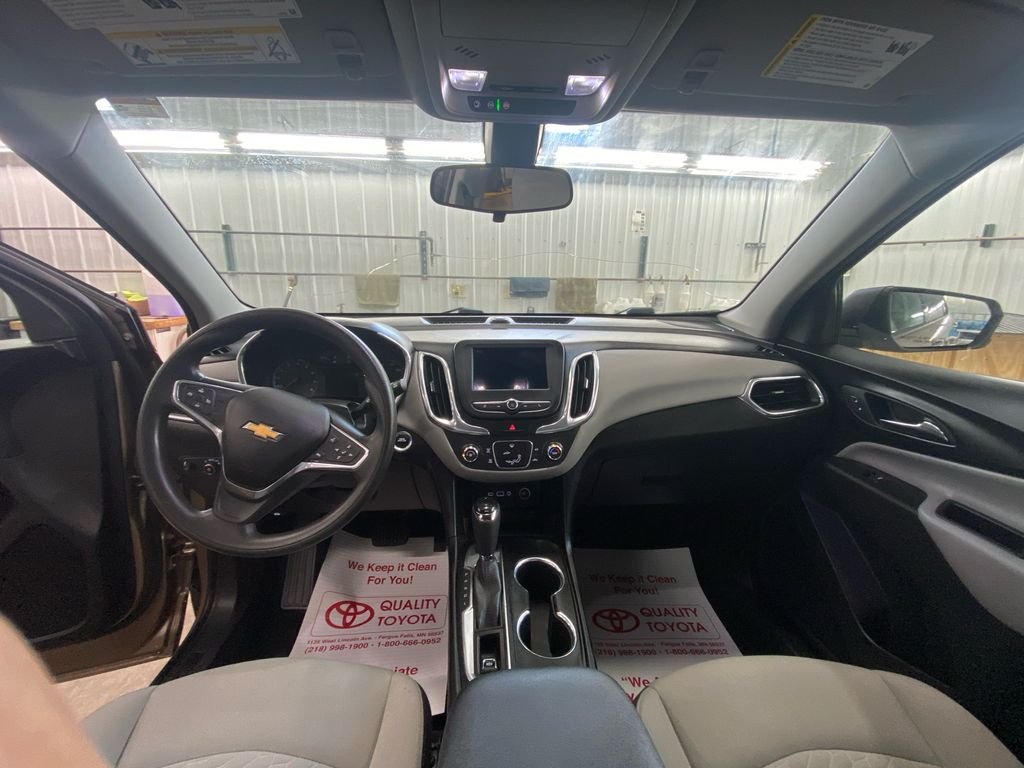 Used 2019 Beige Chevrolet LS image 9