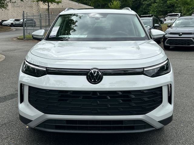 New 2026 Pure White Volkswagen 2.0T SE image 2