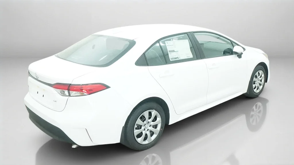 New 2027 Ice Cap Toyota LE image 9