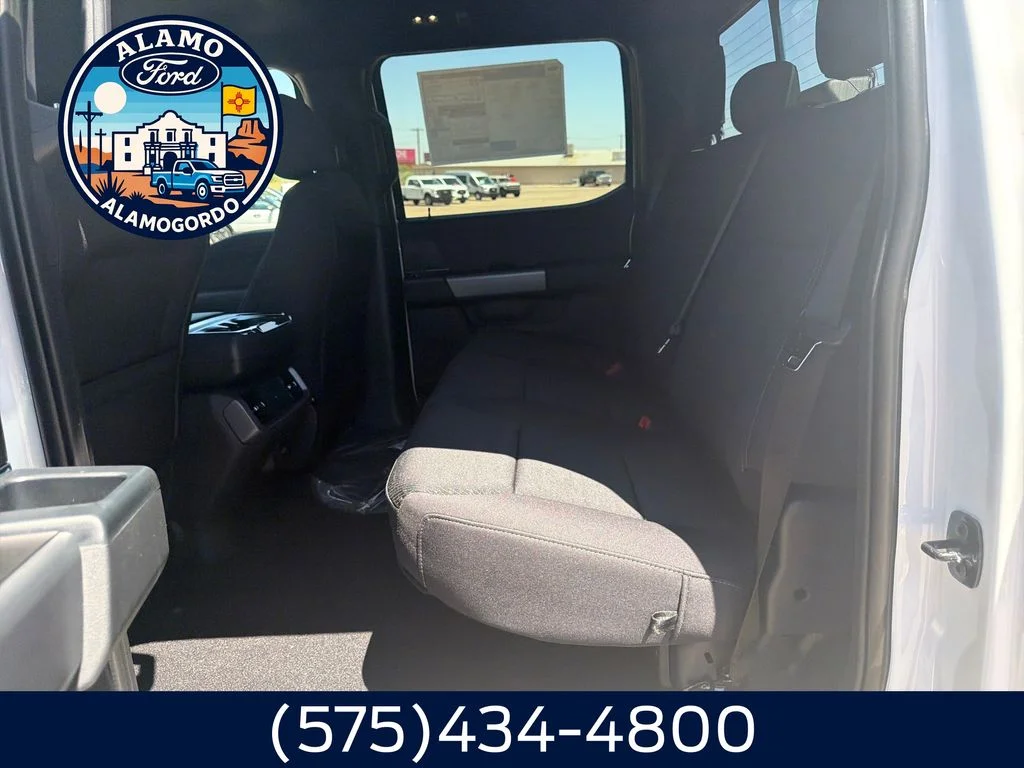 New 2026 Oxford White Ford XLT image 25