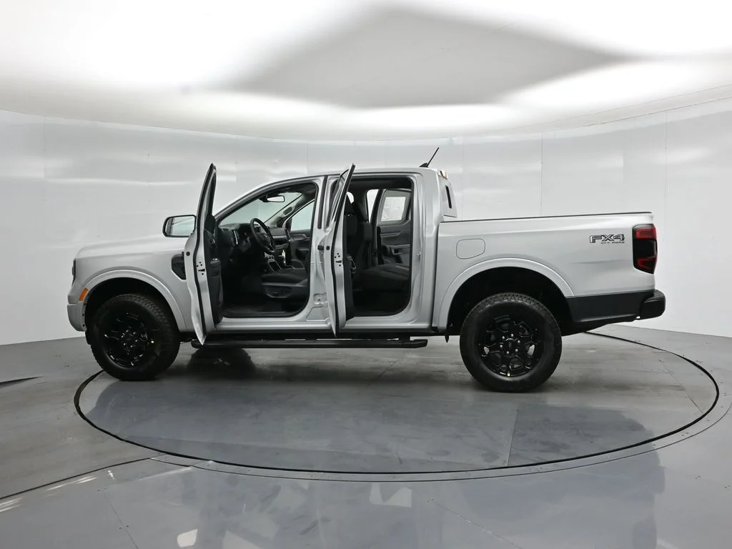 New 2026 Avalanche Ford XLT image 32