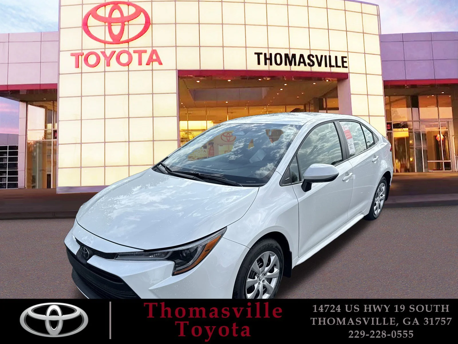 Used 2025  Toyota  image 1
