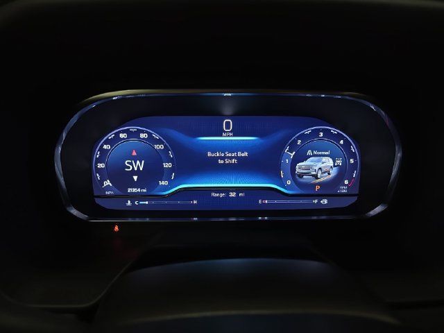 Used 2023 Gray Chevrolet High Country image 19