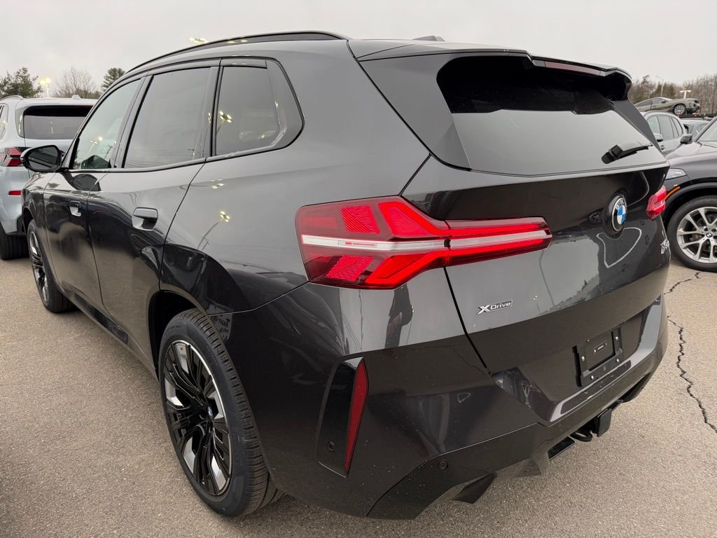 New 2026 Dark Graphite Metallic BMW 30 xDrive image 3