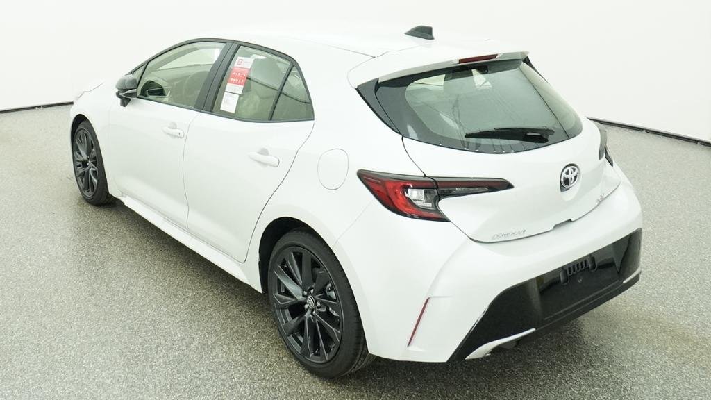 New 2026 Wind Chill Pearl Toyota XSE image 2