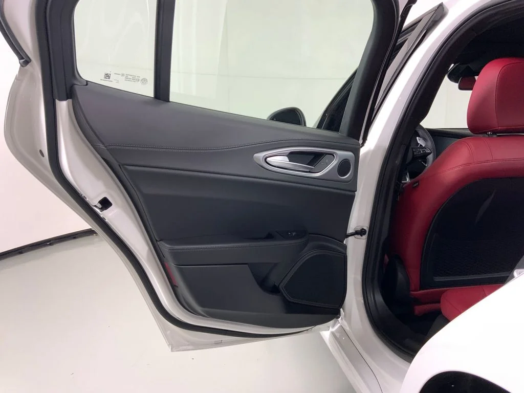 2026 Alfa Romeo Giulia Base - Photo 34