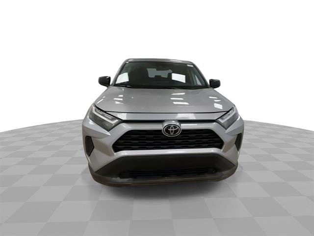 2023 Toyota RAV4 LE, photo 3 of 12